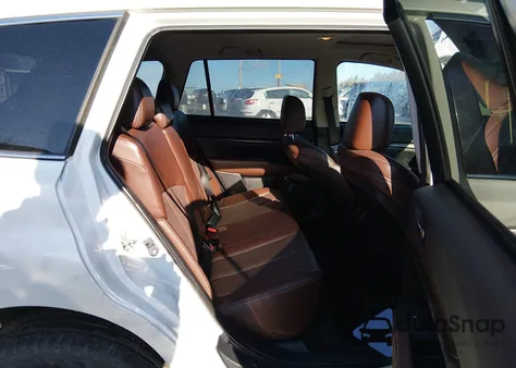 2013 Subaru Outback 3.6R Limited z USA, uszkodzony, nr VIN 4S4BRDSC4D2225783